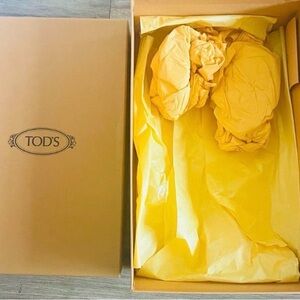 Tod's Orange Branded Shoe Box